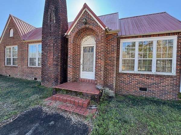 2 Acres of Land with Home for Sale in Linden, Alabama