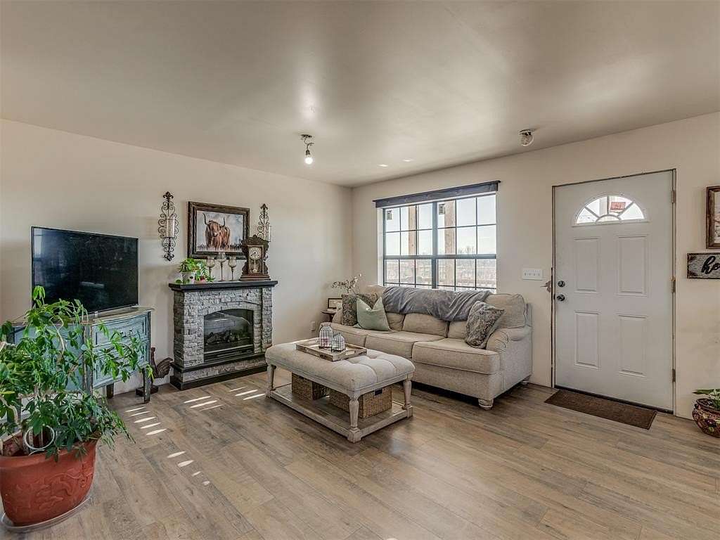 9 Acres of Improved Mixed-Use Land for Sale in Lexington, Oklahoma