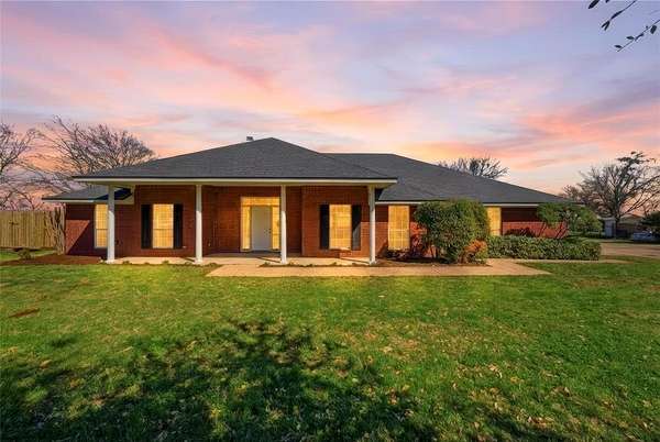 2.6 Acres of Land with Home for Sale in Woodway, Texas