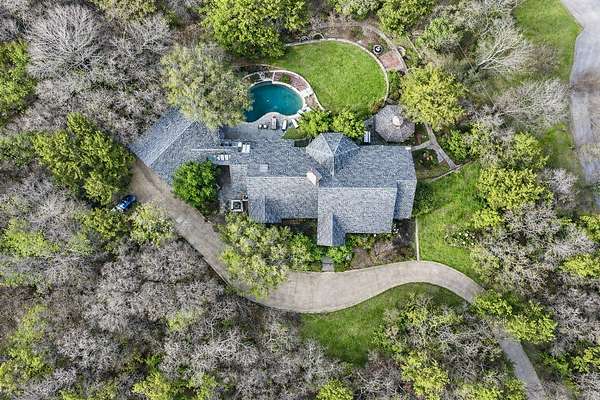 2.48 Acres of Land with Home for Sale in Cedar Hill, Texas