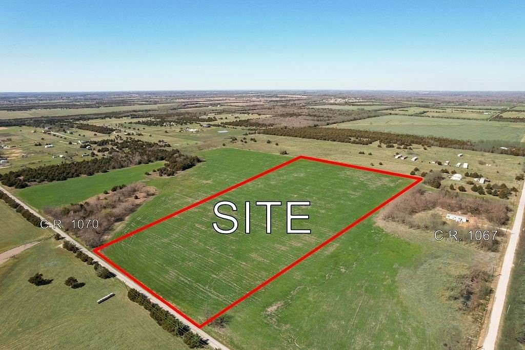 11.5 Acres of Agricultural Land for Sale in Greenville, Texas