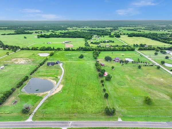 3 Acres of Residential Land for Sale in Poetry, Texas