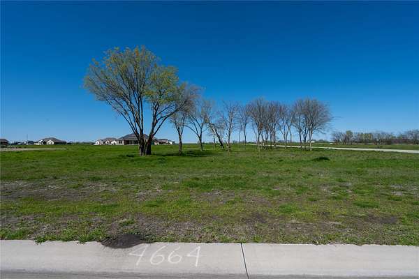 1 Acre of Residential Land for Sale in Caddo Mills, Texas