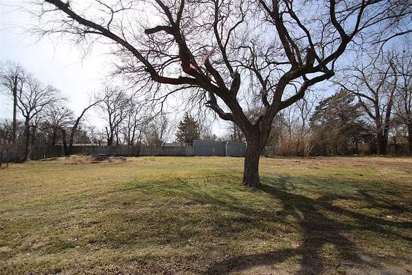 0.38 Acres of Residential Land for Sale in Pottsboro, Texas
