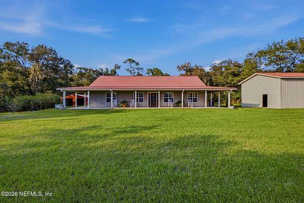 5.34 Acres of Land with Home for Sale in Middleburg, Florida