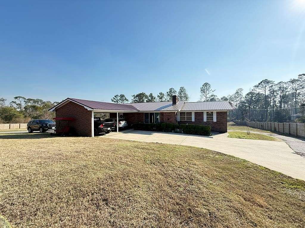 3.55 Acres of Land with Home for Sale in Douglas, Georgia