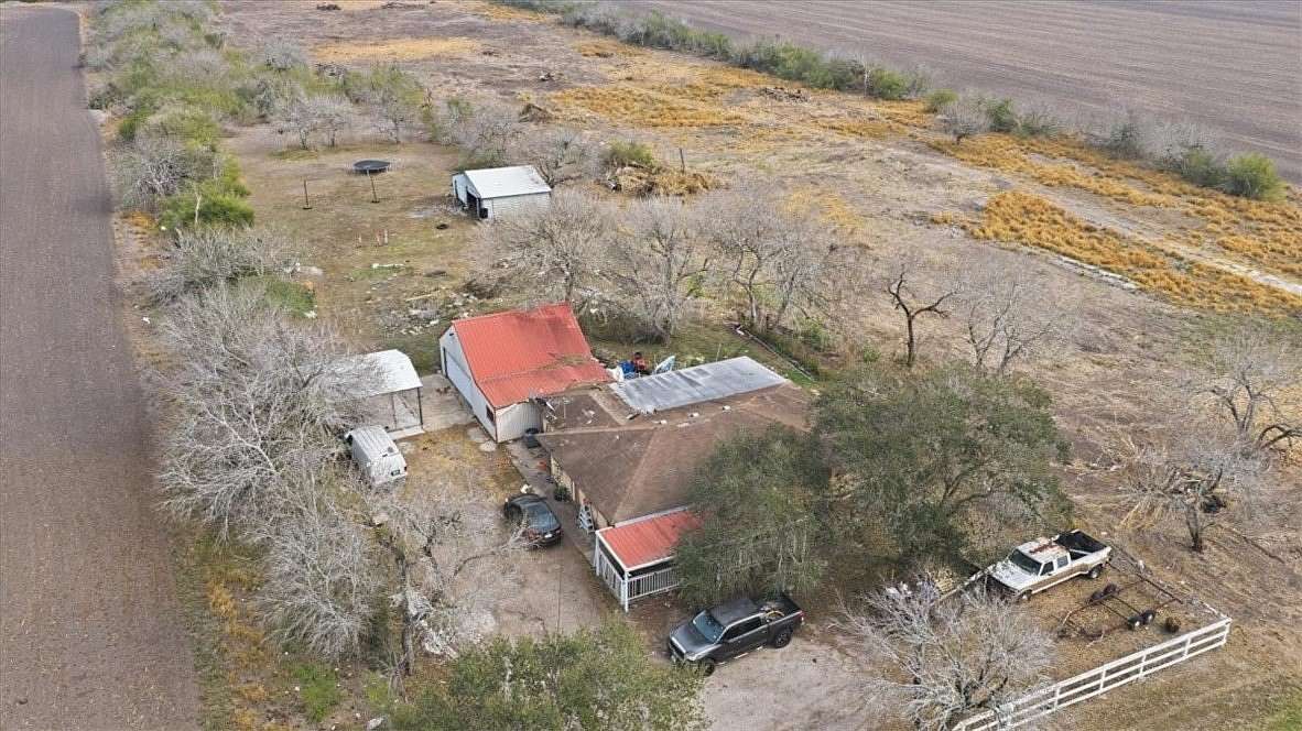 2.37 Acres of Improved Mixed-Use Land for Sale in Corpus Christi, Texas