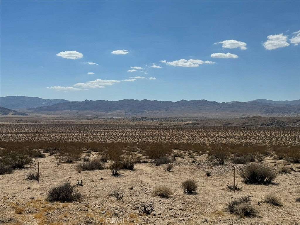 9.78 Acres of Land for Sale in Joshua Tree, California