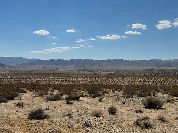 9.78 Acres of Land for Sale in Joshua Tree, California