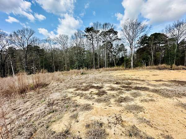 1.84 Acres of Residential Land for Sale in Laurel, Mississippi