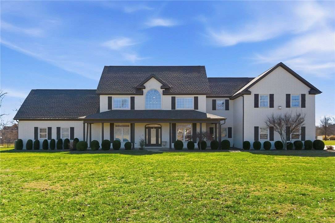 2.88 Acres of Land with Home for Sale in Bentonville, Arkansas