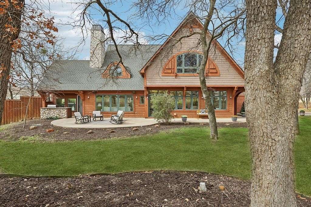 2 Acres of Land with Home for Sale in Oak Point, Texas