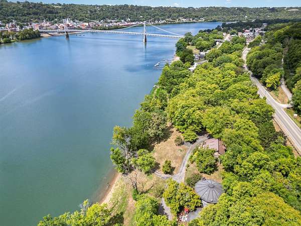 5.16 Acres of Land with Home for Sale in Aberdeen, Ohio