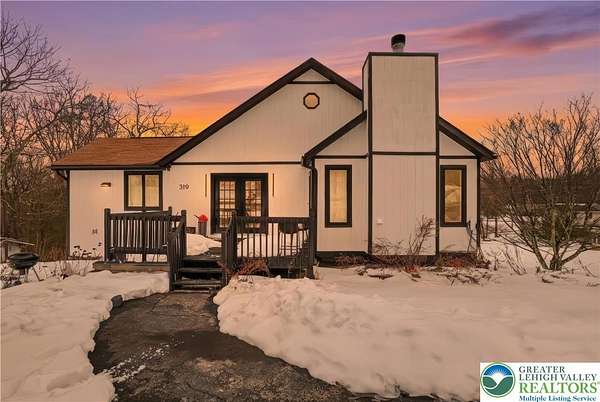 1.58 Acres of Land with Home for Sale in Stroud Township, Pennsylvania