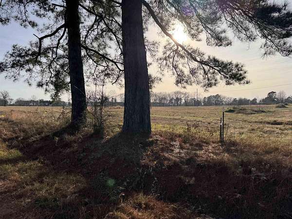 5.18 Acres of Land for Sale in Kilgore, Texas