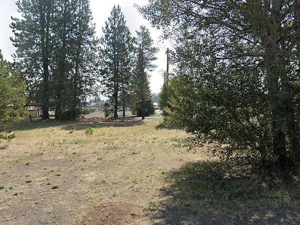 0.14 Acres of Commercial Land for Sale in La Pine, Oregon