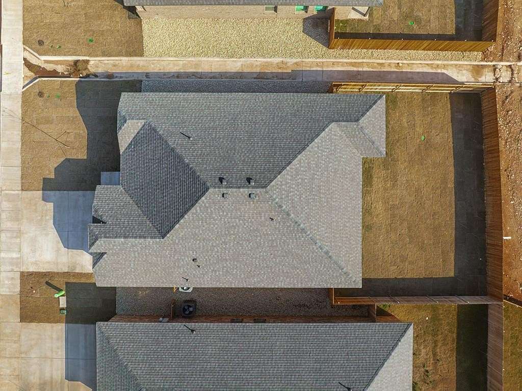 116 Acres of Land with Home for Lease in Midland, Texas