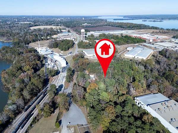 5 Acres of Improved Commercial Land for Sale in Eufaula, Alabama