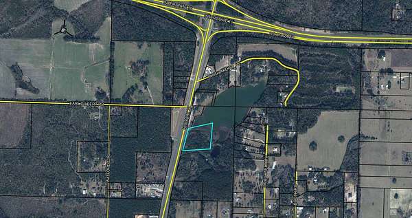 6.63 Acres of Commercial Land for Sale in Chipley, Florida