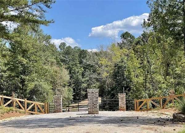 8.1 Acres of Residential Land for Sale in Commerce, Georgia