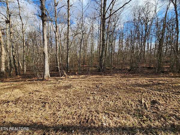 1.23 Acres of Land for Sale in Crossville, Tennessee
