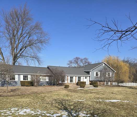 1.74 Acres of Land with Home for Sale in Crete, Illinois