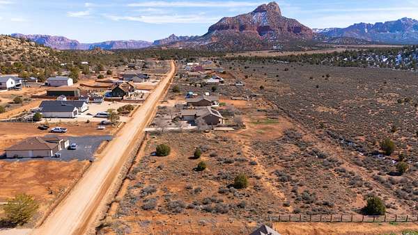 1 Acre of Land for Sale in Hurricane, Utah