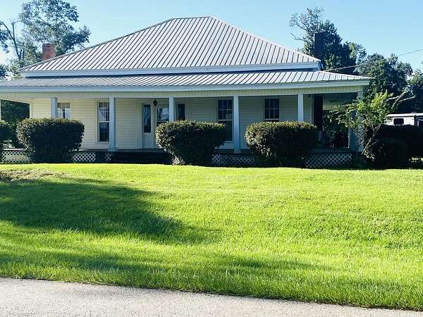 2 Acres of Land with Home for Sale in Cottonwood, Alabama