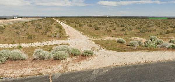 2.5 Acres of Commercial Land for Sale in Mojave, California