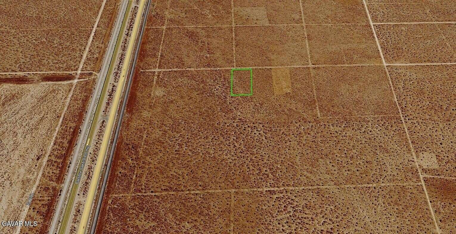1.25 Acres of Commercial Land for Sale in Mojave, California