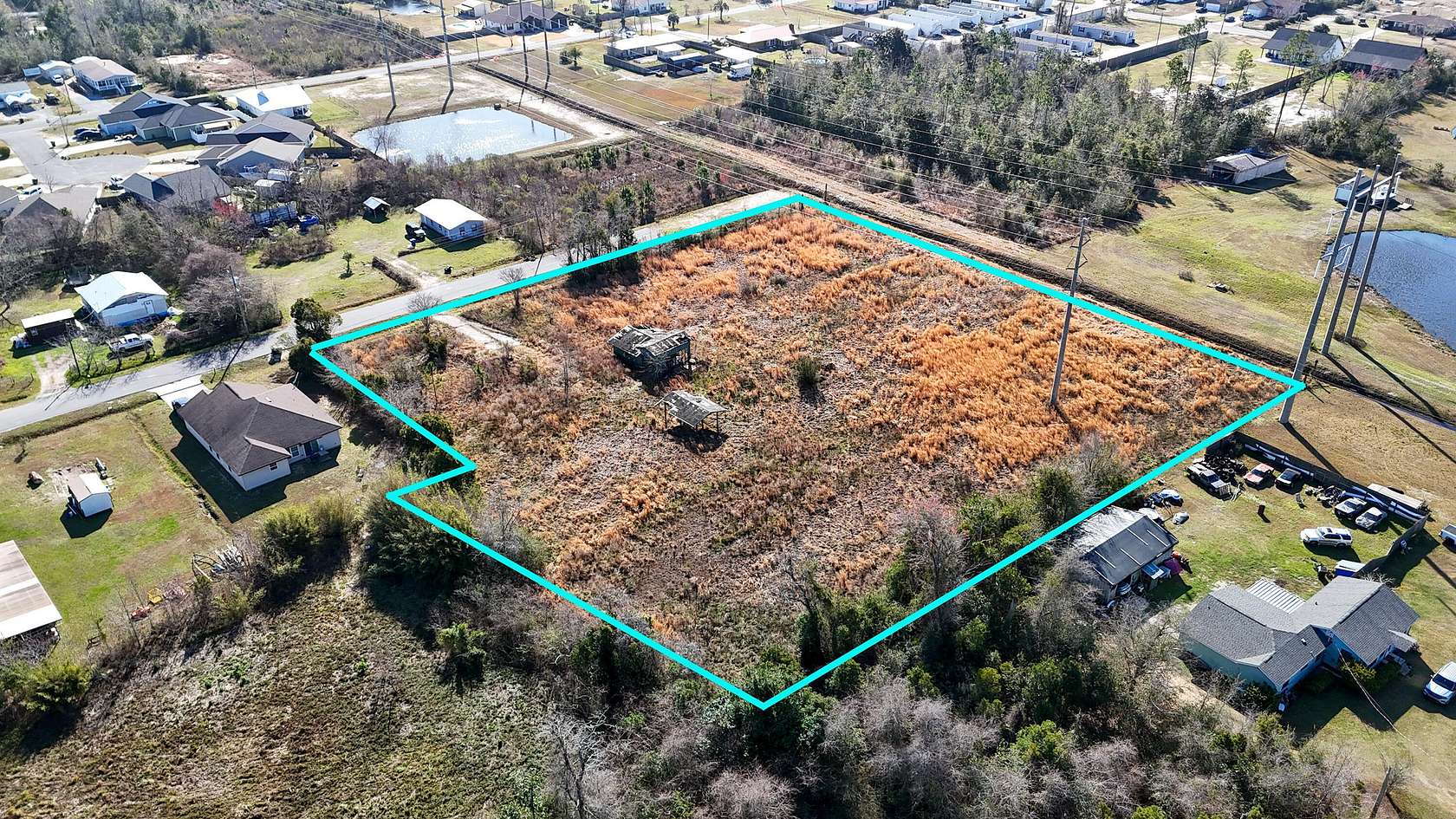 2.5 Acres of Residential Land for Sale in Panama City, Florida