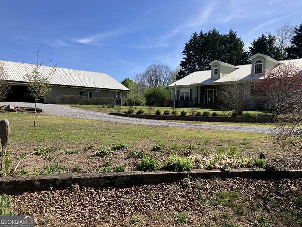 2 Acres of Land with Home for Sale in Cleveland, Georgia