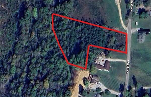 2 Acres of Residential Land for Sale in Livingston, Tennessee