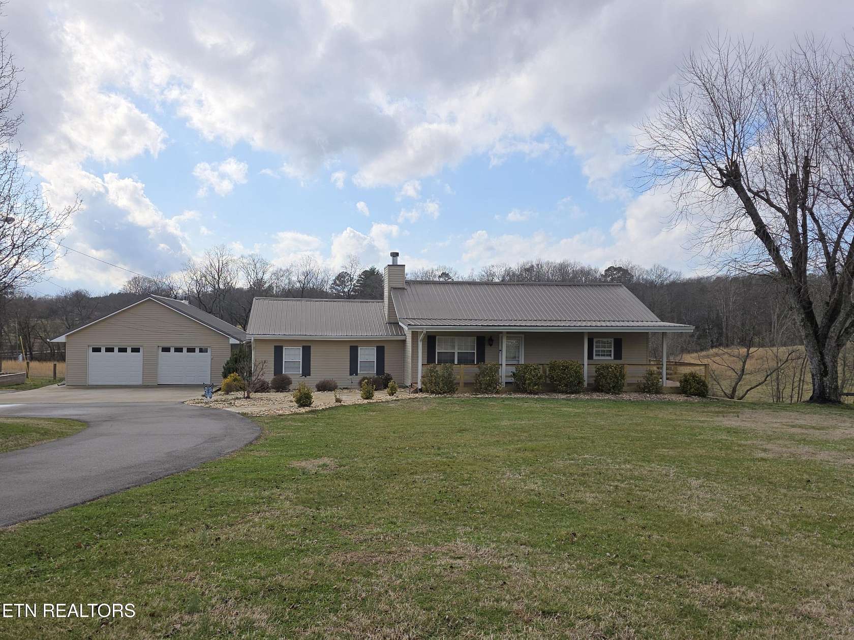 2.56 Acres of Land with Home for Sale in Lenoir City, Tennessee