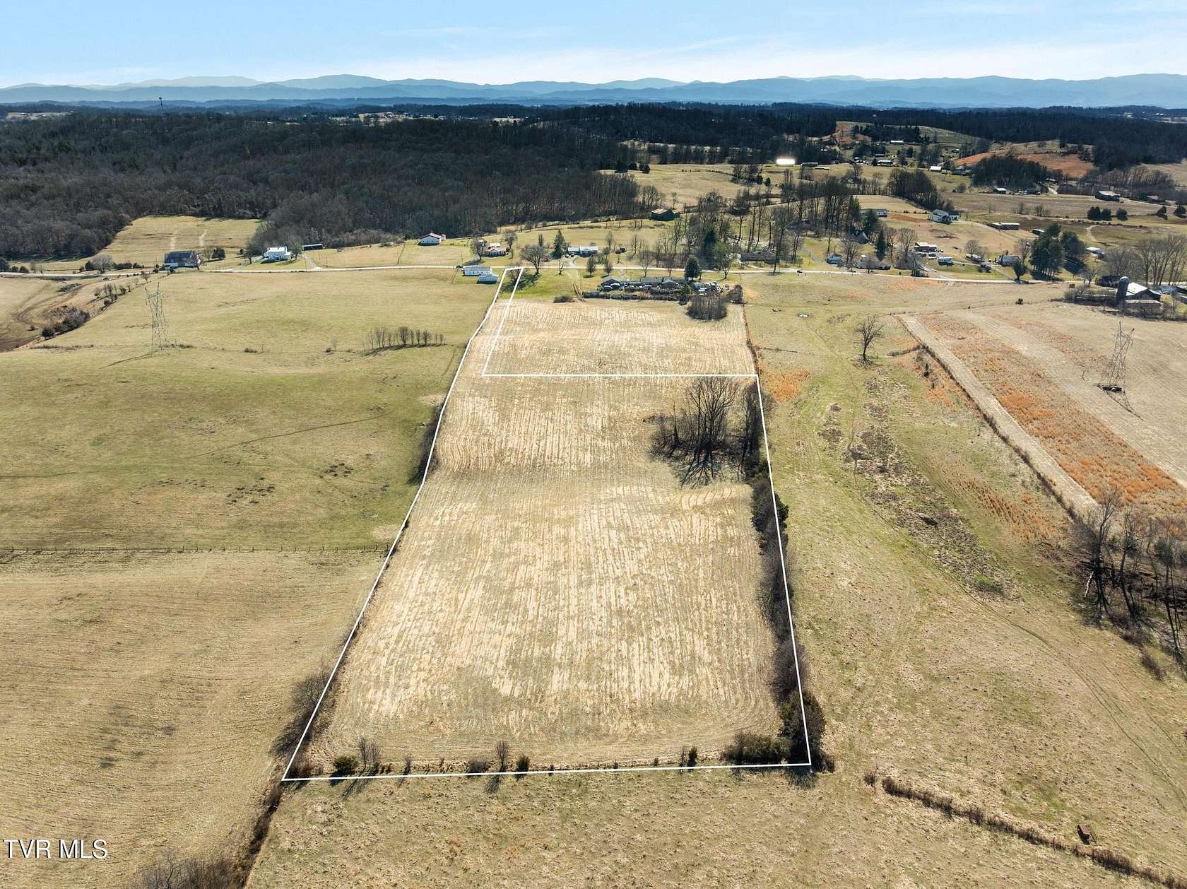 8.18 Acres of Land for Sale in Fall Branch, Tennessee