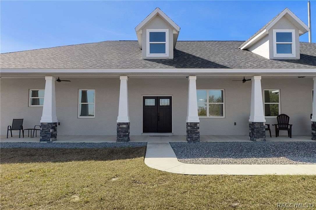1.77 Acres of Land with Home for Sale in Hernando, Florida