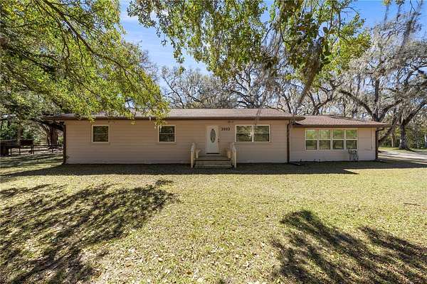 3 Acres of Land with Home for Sale in Ocala, Florida