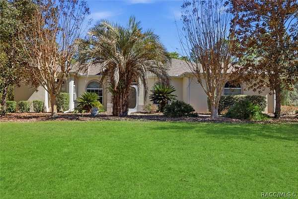 2 Acres of Land with Home for Sale in Beverly Hills, Florida