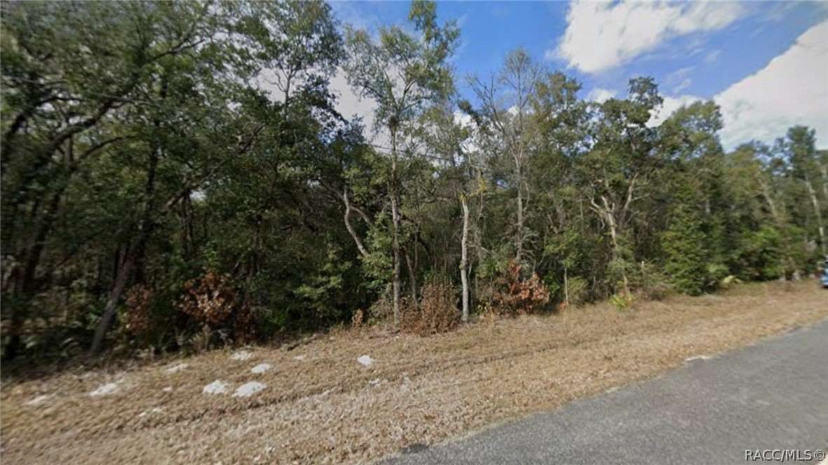 5.69 Acres of Land for Sale in Chiefland, Florida