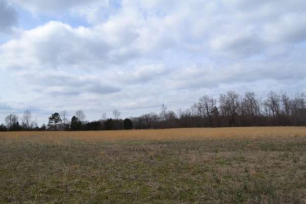 5 Acres of Land for Sale in Smithville, Tennessee