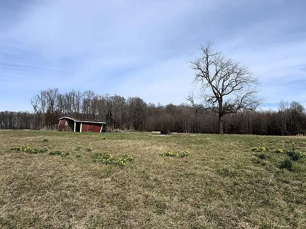 8.21 Acres of Land for Auction in Morrison, Tennessee