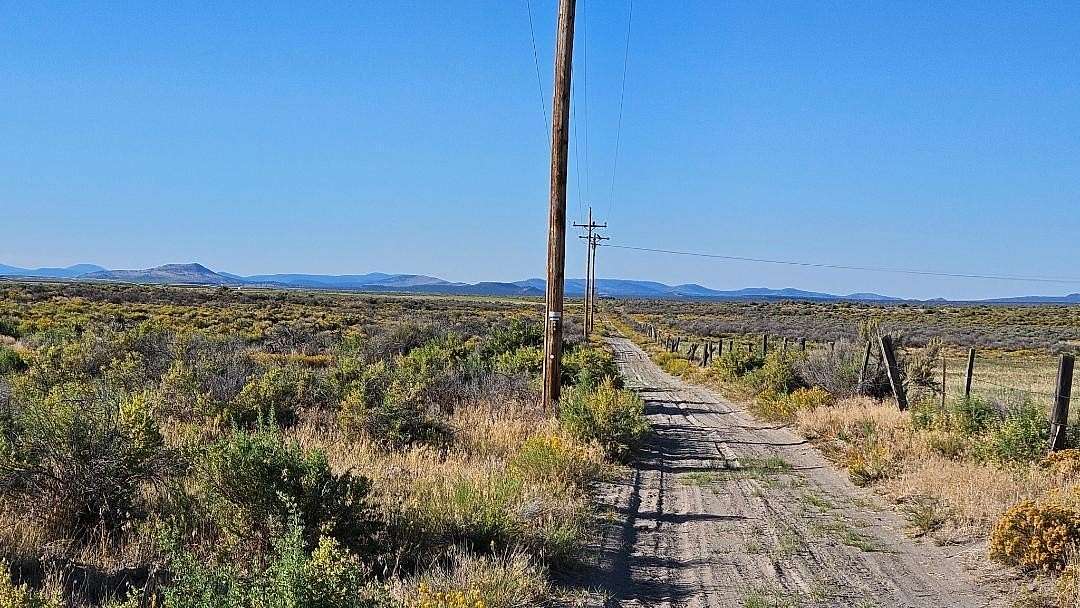 10 Acres of Recreational & Residential Land for Sale in Christmas Valley, Oregon