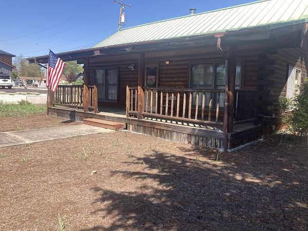 0.56 Acres of Improved Commercial Land for Sale in Eagle Point, Oregon