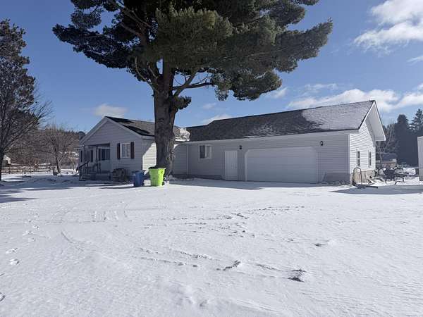 10 Acres of Land with Home for Sale in Roscommon, Michigan