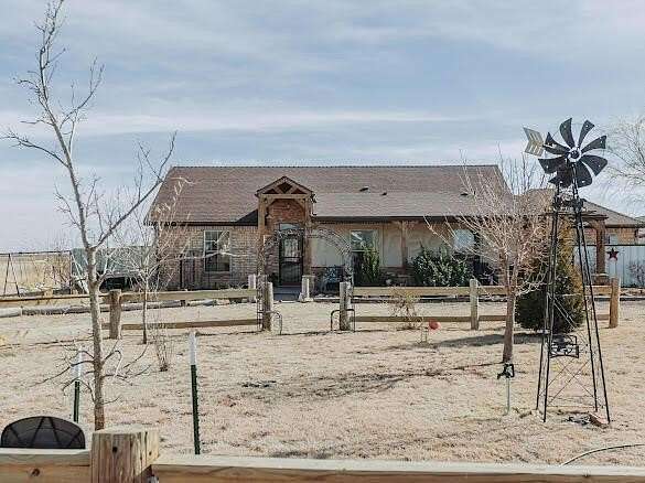 7.47 Acres of Land with Home for Sale in Amarillo, Texas