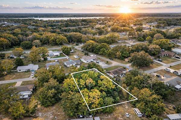 0.35 Acres of Residential Land for Sale in Lake Placid, Florida