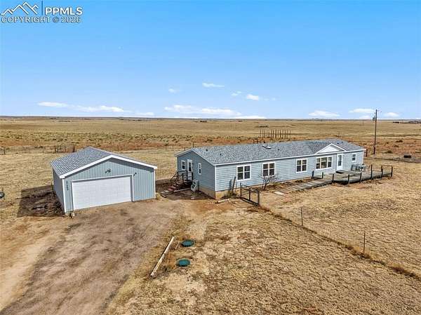 40 Acres of Land with Home for Sale in Calhan, Colorado