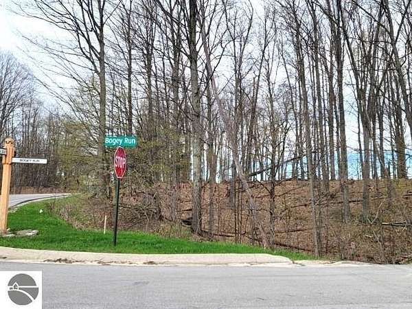 0.41 Acres of Residential Land for Sale in Bellaire, Michigan