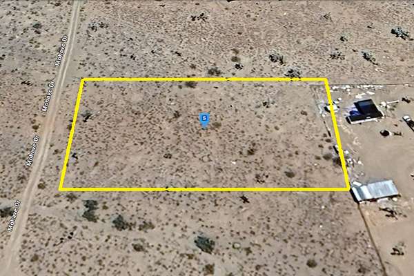 1 Acre of Residential Land for Sale in Dolan Springs, Arizona