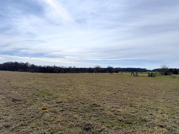 9.67 Acres of Land for Auction in Morrison, Tennessee